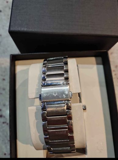 Bulova watch Mens watch Black dial Dress watch stainless steel 40mm