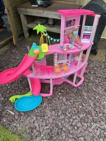 barbie dream house