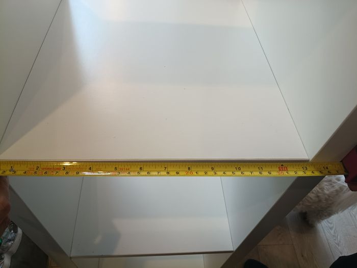 White 4 cube shelf unit