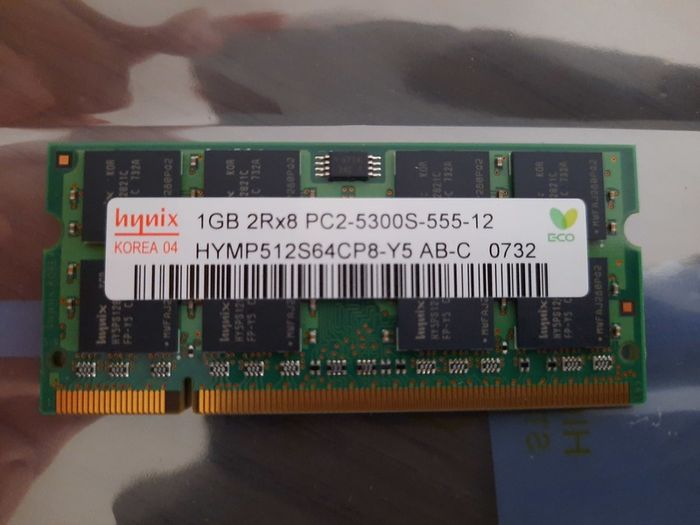 2GB laptop RAM HYNIX DDR2  2 x 1GB 667Mhz PC2-5300S Laptop Memory Modules