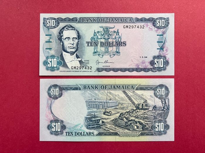 Jamaica  10  Dollars  1994  Pick  71g  ( Uncirculated )