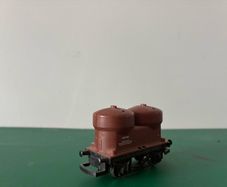 Dapol c043 twin silo cement wagon