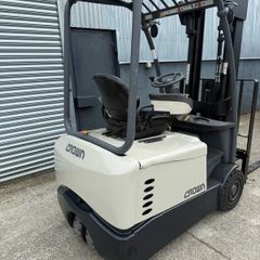 Forklift