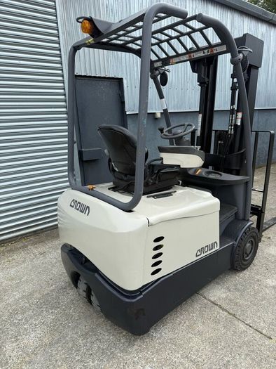 Forklift