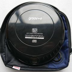 Groov-e Personal Portable CD Player Black GV-PS110-BK Works Well.
