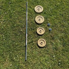 20kg weight plates with 7kg barbell