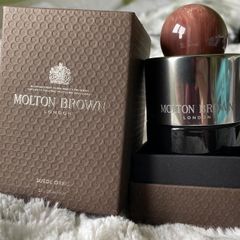 Molton Brown Suede Orris eau de perfume