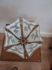 Tiffany lamp shade