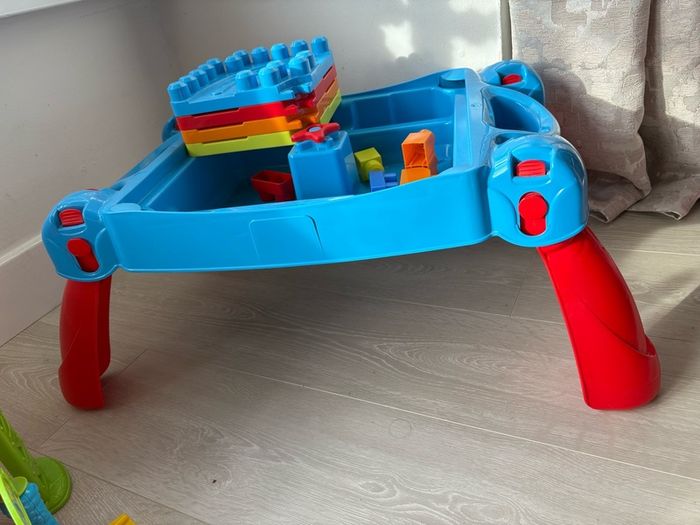 mega bloks table