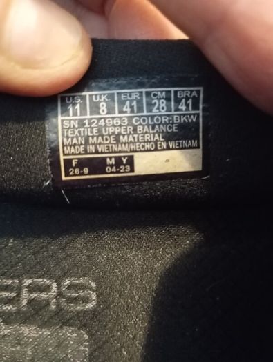 Skechers slip ons