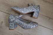 Girls princess heels UK11