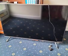 Samsung 43 inch TV