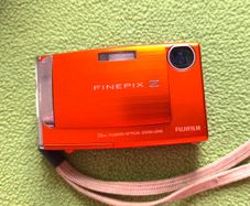FujiFilm FinePix Z10FD Digital Camera