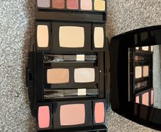 makeup pallette
