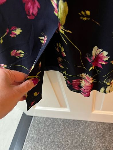 Hobbs Silk Dress - Size 12 perfect condition