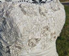 Mon Cheri Wedding dress