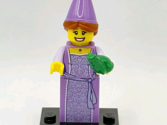 Lego FAIRYTALE PRINCESS Minifigure Lego Series 12 Lego Minifigure