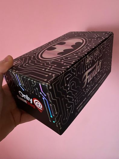 Funko Pop Joker Chase Gamestop Mystery box 2019 exclusive