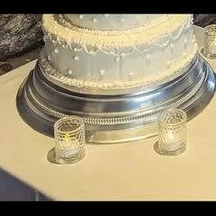 Wedding cake stand