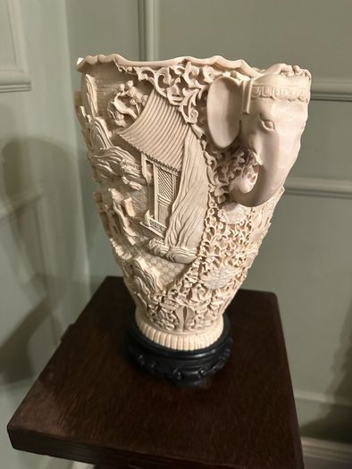 chinese vase