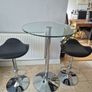 High Glass Table and 2 Bar Stools Image 4