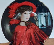 Riccardo Benvenuti " Musetta" 1986 Porcelain Plate