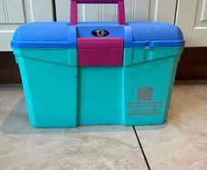 Equestrian tack box with 9 horse brushes