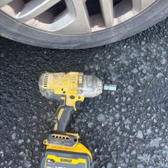 Dewalt High Torq DCF900 / 9 amp brand new