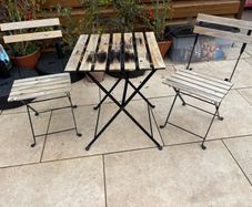 Patio Garden little Table and x2 chairs