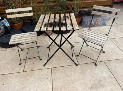 Patio Garden little Table and x2 chairs