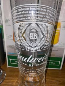 Budweiser Beer pint glass