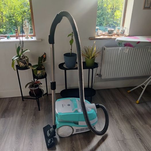 Bosh AquaWash & Clean Pro hygienic Hoover