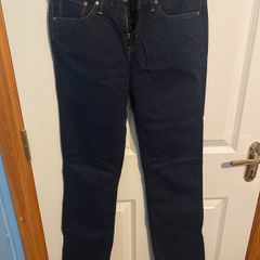 Levi's Demi Curve Straight Leg Jeans BNWT