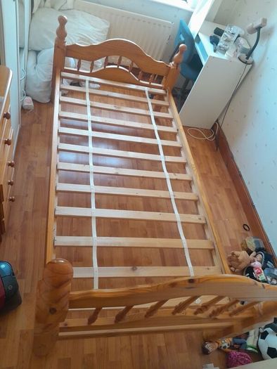 Bed Free To Take Away.