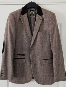 Like new (worn twice) Marc Darcy Blazer