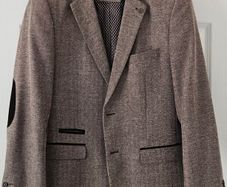 Like new (worn twice) Marc Darcy Blazer