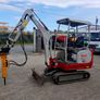 Takeuchi digger Image 7