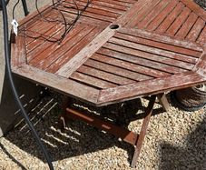 Garden table