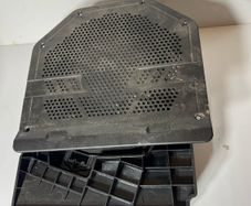 Bmw 2009 3 Series E90 E91 E92 E93 Right Central Bass Speaker 6945418 A1l2b57s
