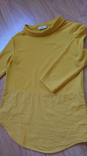 Gallery Yellow Top.  Size 8