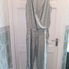 green design jumpsuit size 8