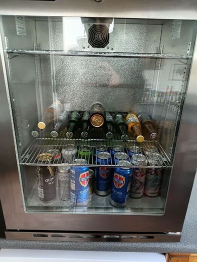 cooler/fridge