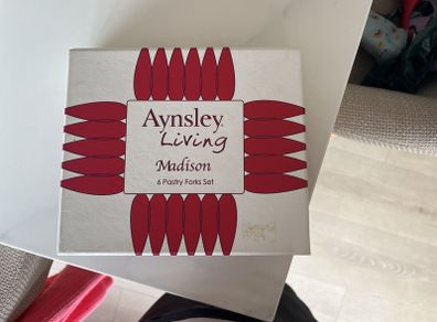 Ainsley Madison Pastry Forks