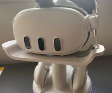 Meta Quest 3 + kiwi design strap + Charging dockk