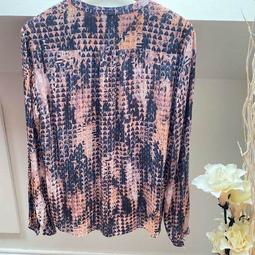 Sandwich Pink Geometric Blouse