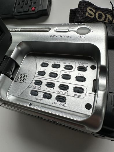 Sony Handycam DCR-ccd-trv238e PAL