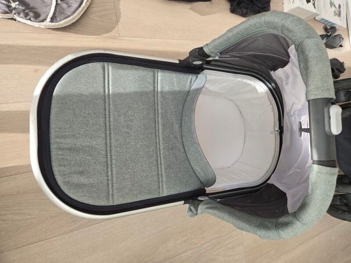 Uppababy Vista V2 Travel System