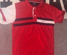 Tommy hill figure bottom up tshirt perfect condition
