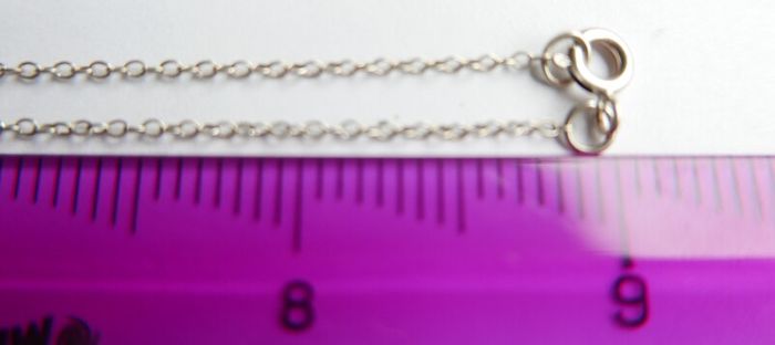 Vintage Sterling Silver .925 Azuni Pendant and Necklace - Full Hallmark length 18" - 3,2g