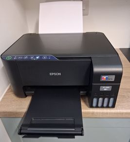 Epson EcoTank ET-2861 Printer with spare Ink Refills